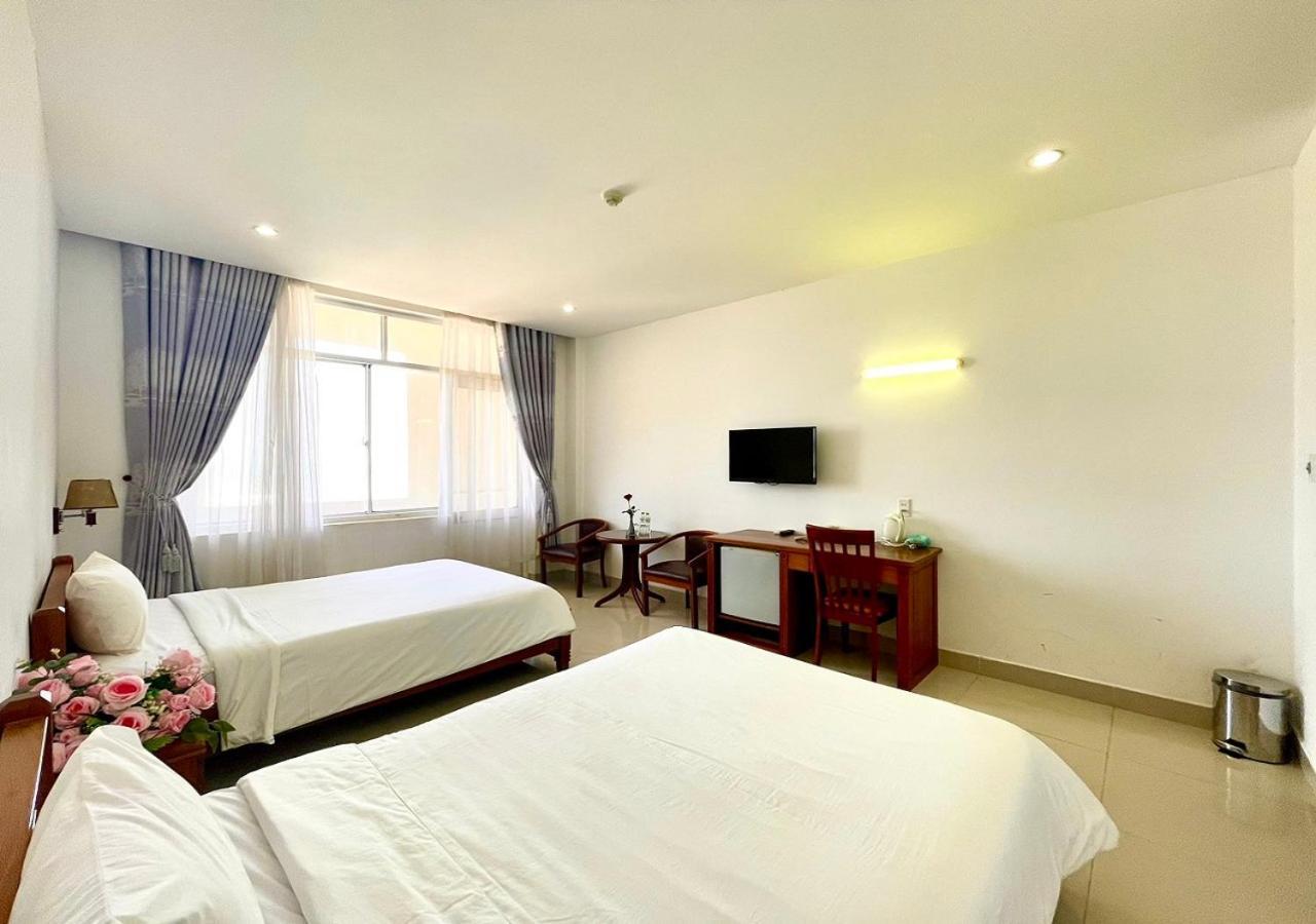 My Khe 2 Da Nang Seafront Hotel Esterno foto