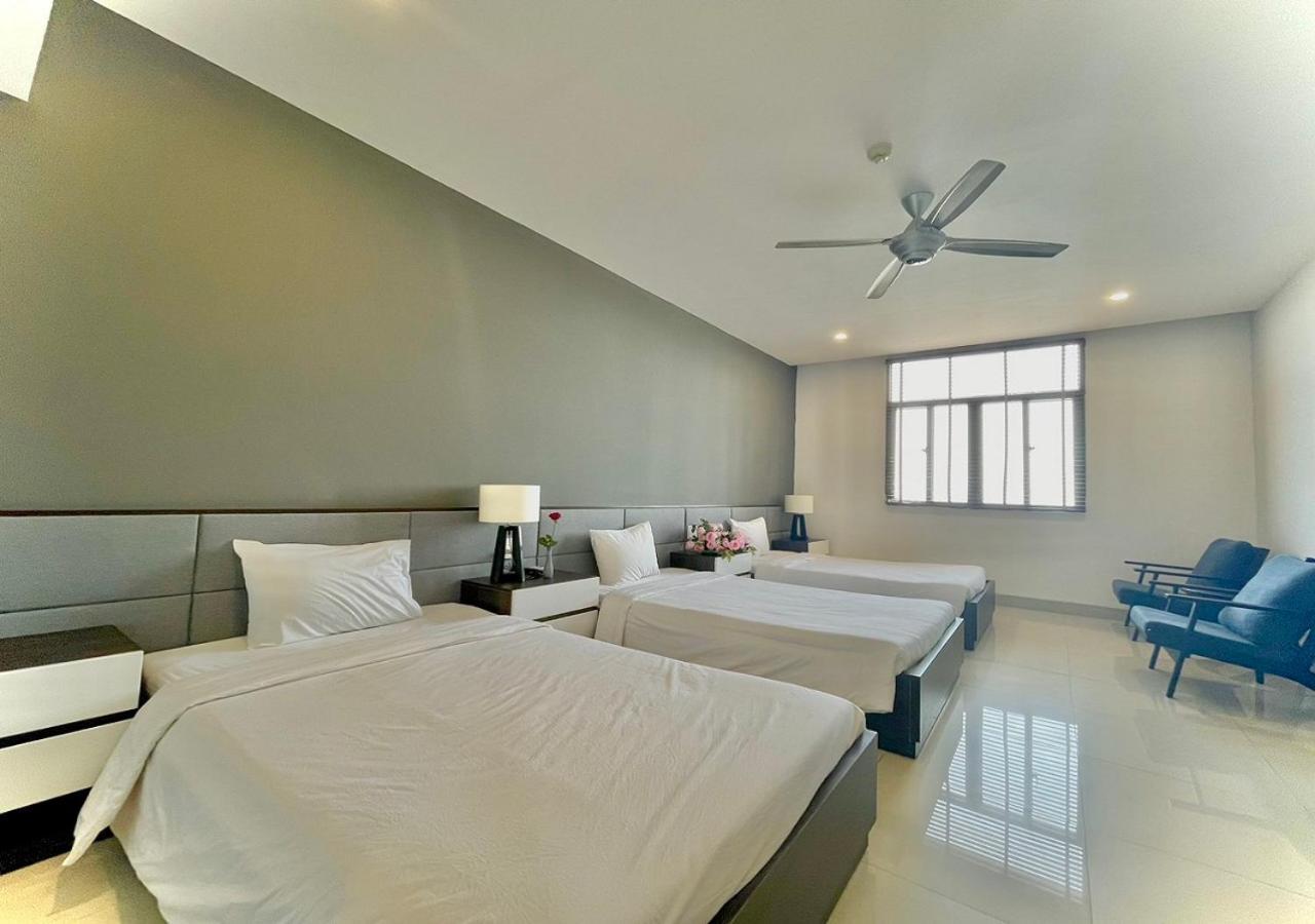 My Khe 2 Da Nang Seafront Hotel Esterno foto