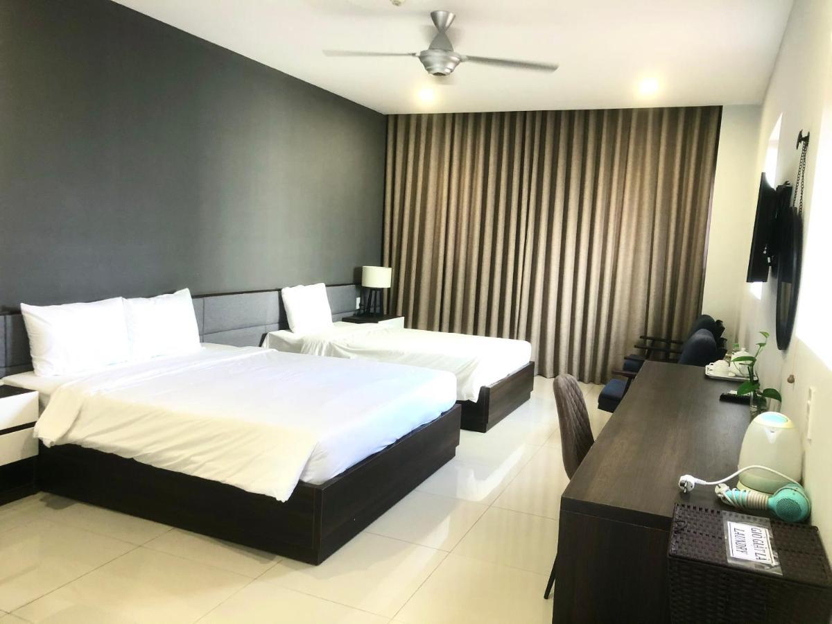 My Khe 2 Da Nang Seafront Hotel Esterno foto