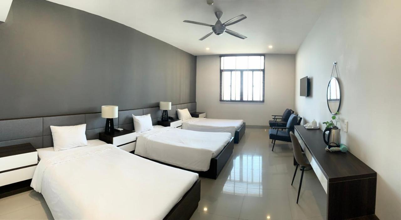 My Khe 2 Da Nang Seafront Hotel Esterno foto